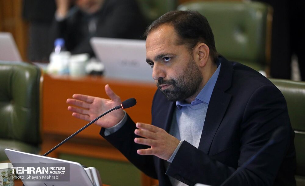 جمعآوری چهار هزار معتاد متجاهر در محله گلشن/ جان باختن ۲۴ شهروند به دلیل وجود ۱۳ دکل برق فشار قوی در خاک سفید