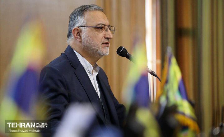 ۲۵ هزار ون جایگزین خطوط ثابت تاکسی در پایتخت می‌شود/دولت فعلی تنها دولتی‌ است که تمام حق و حقوق شهرداری را پرداخت کرد
