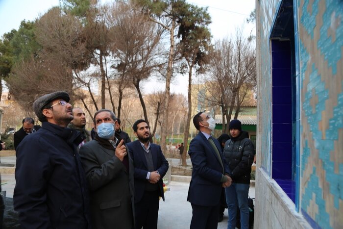 تقدیر عضو شورای شهر از خدمات منطقه ۱۰ در آمادهسازی یادمان شهید بوستان نورالزهرا(ع)