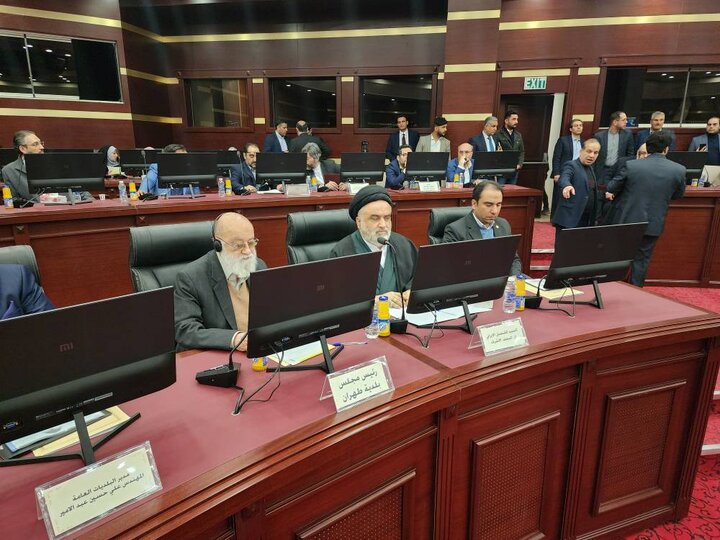 آغاز به کار نمایشگاه شهری نجف با حضور مقامات مدیریت شهری تهران