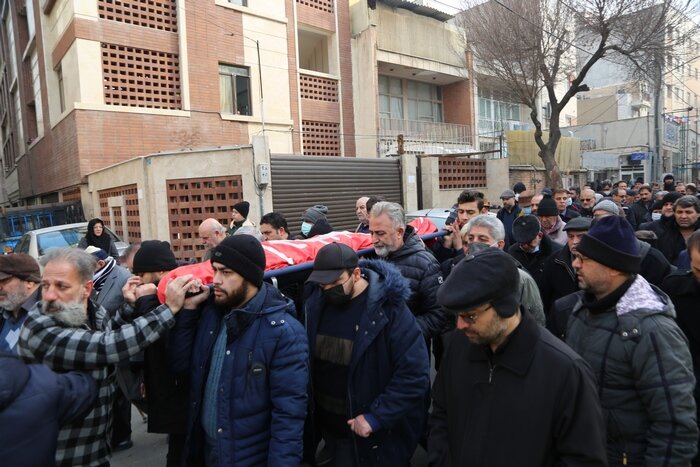 پیکر پدر شهید مشایخ عاملی تشییع شد