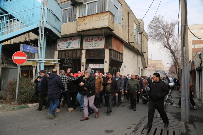 پیکر پدر شهید مشایخ عاملی تشییع شد