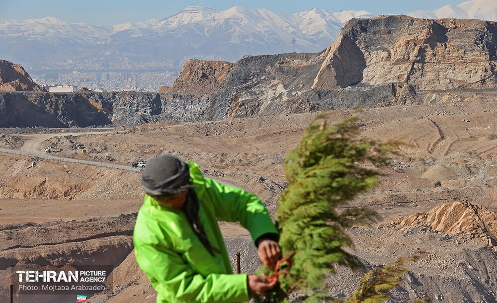 از تلاش برای توسعه حملونقل عمومی در تهران تا افتتاحهای پویش امید و افتخار در سال ۱۴۰۱