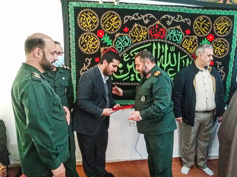 خدمت به مردم دغدغه دلسوزان نظام است