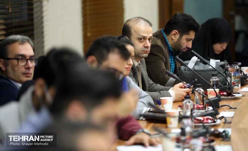 بیش از نیمی از جمعیت تهران مستاجر هستند/چکشکاری فروش متری مسکن در بورس کالا