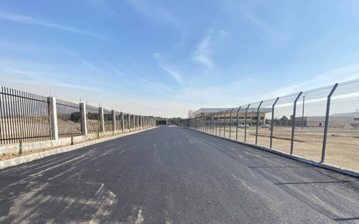 تردد آسوده ورزشکاران و تماشاچیان ورزشی / اتمام آسفالت کاری بلوار ورزشگاه آزادی