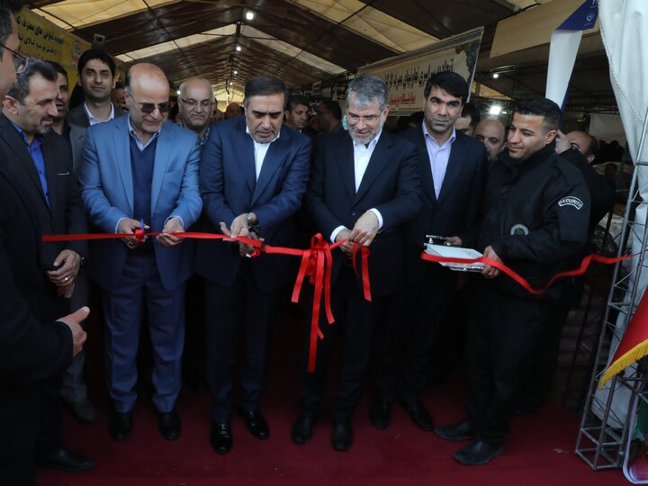 نمایشگاه عرضه کالاهای اساسی، محصولات کشاورزی و صنایع غذایی در بوستان بزرگ ولایت