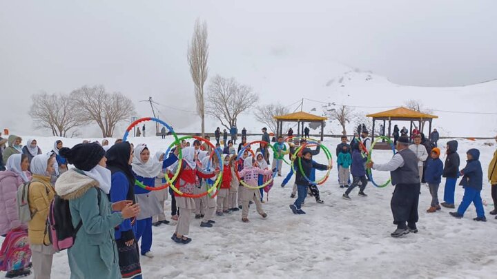 شادی کودکان کار در جشنواره زمستانی توچال 