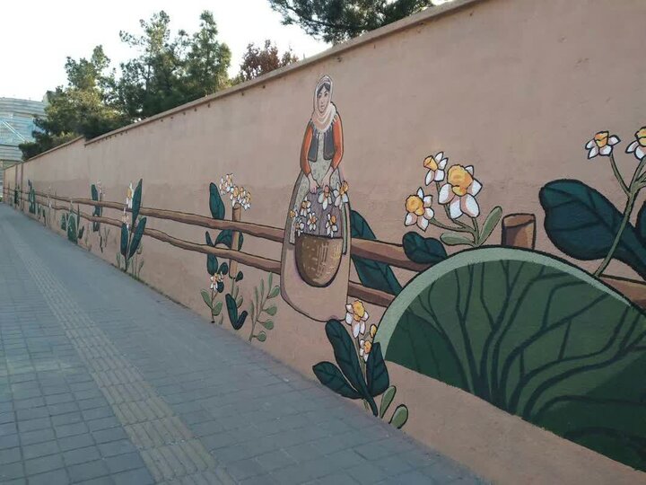 اجرای نقاشی دیواری شهری در منطقه 19 همزمان با بهار طبیعت