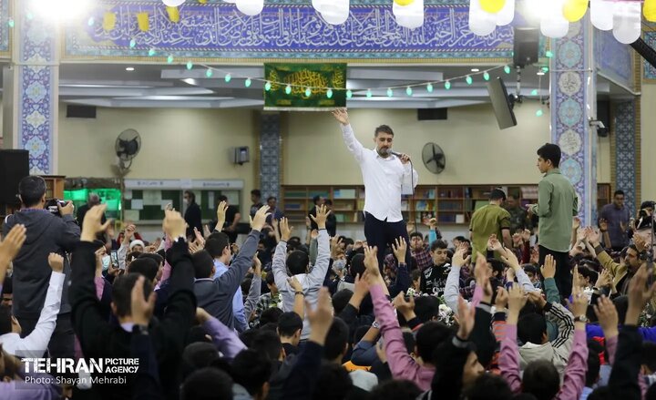 جشن ۲هزار پسر روزه اولی منطقه۱۱ تهران برگزار شد 