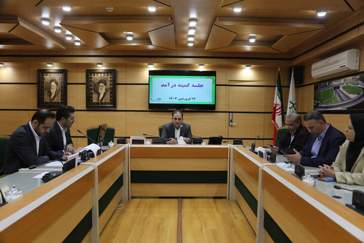 تحقق درآمدی منطقه ۴ در سال ۱۴۰۱/موفقیت نیازمند برنامه ریزی دقیق 