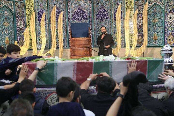 « میزبان دو لاله گمنام »