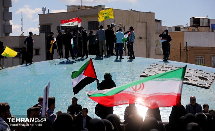 راهپیمایی روز قدس در سراسر کشور/  خیابان‌ها پر از جمعیت شد