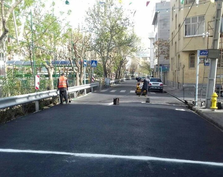 اجرای  ۲۳ هزار متر مربع  بهسازی،آسفالت و پیاده رو سازی در منطقه ۱۳