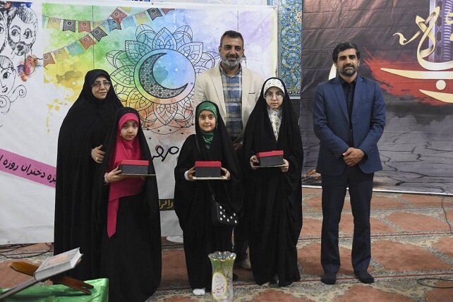 جشن استقبال از عید سعید فطر با صدها دختر روزه اولی منطقه۱۴