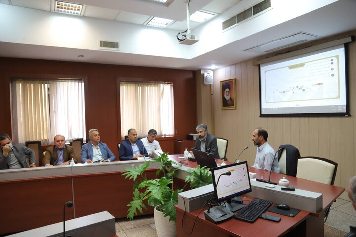 جلسه مدیریت پسماند و اداره کل خدمات شهری شهرداری تهران در نماز عید سعید فطر 