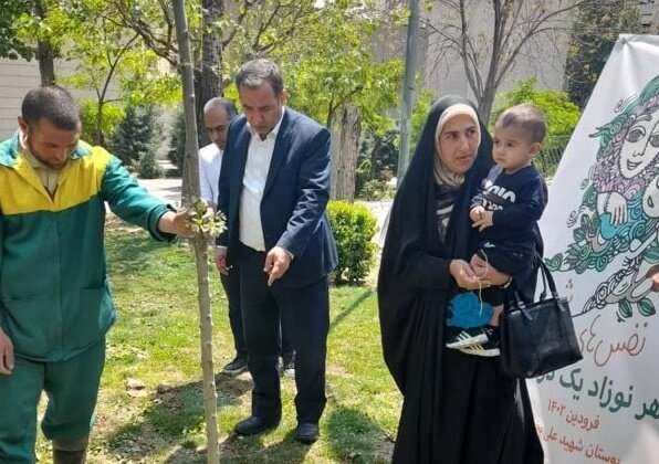 بوستان‌های جنگلی شمال شرق تهران پاکسازی می شود 