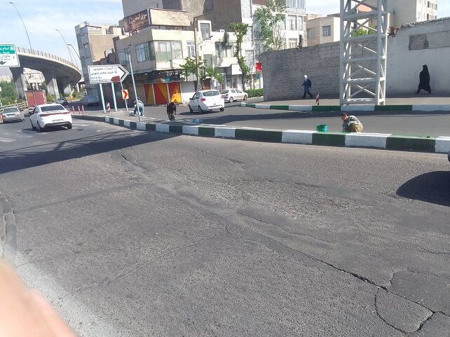 رنگ آمیزی ۶ هزار متر طول از جداول بزرگراه شهید محلاتی