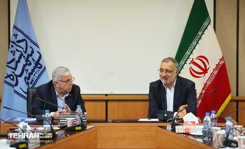 نشست هم‌اندیشی شهردار تهران با مدیران دانشگاه شهید بهشتی