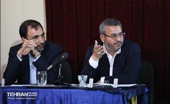 لزوم ترویج و فرهنگ سازی در راستای کاهش مصرف کیسه‌ها، ظروف پلاستیکی