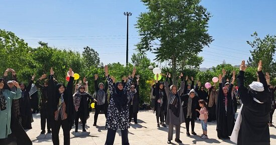 خدمات سلامت محوررایگان  ویژه ۴۰۰مادر منطقه۱۴ ارائه شد