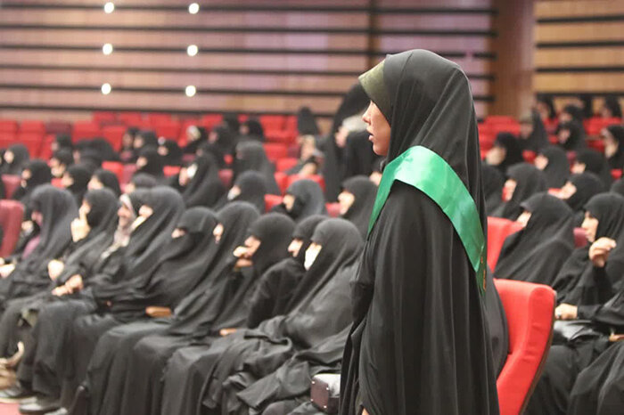 آیین تجلیل از اساتید حوزه علمیه خواهران و طلایه داران عفاف و حجاب تهران برگزار شد 