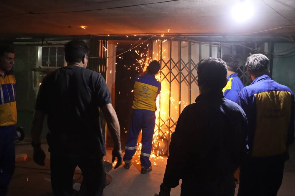 انبارهای غیرقانونی «پاساژ مهستان» قلع و قمع شد