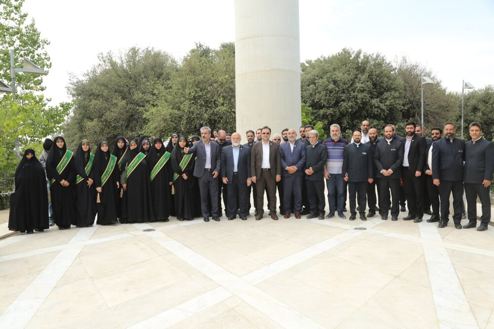 سیاست و بازاریابی