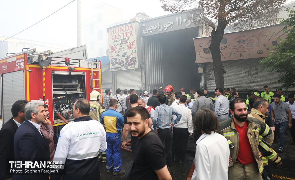 سیاست و بازاریابی