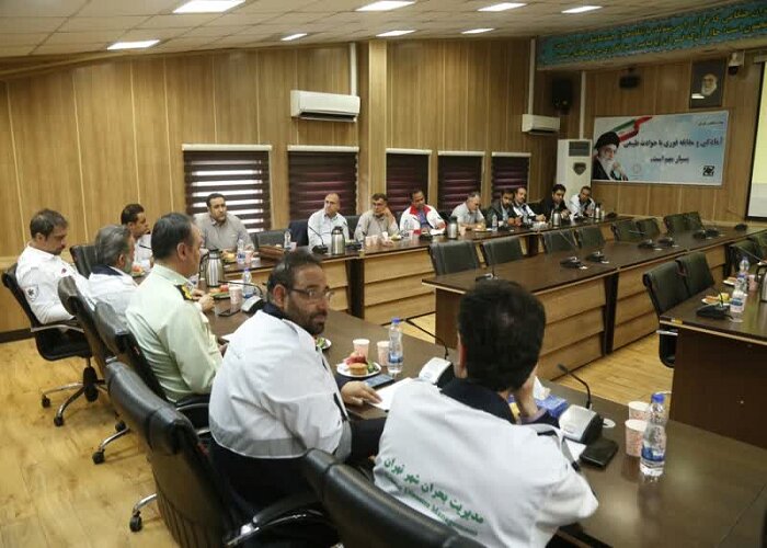 بررسی آخرین وضعیت ساختمان های ناایمن در جلسه فصلی ستاد مدیریت بحران منطقه ۵