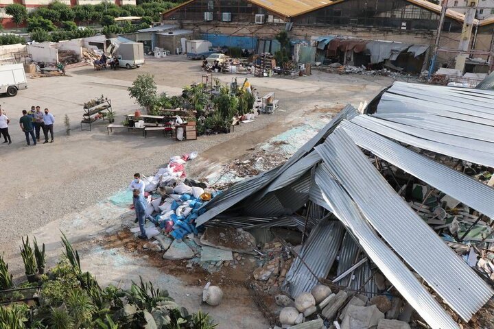 سازههای ناایمن «بازار گل و گیاه مهرآباد» با دستور قضایی جمعآوری شد/ مالک زمین تصرف غاصبانه بهرهبردار را ثابت و حکم خلع ید اخذ کرد