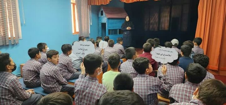 200 کودک در هر هفته از کارگاههای آموزشی فراموز منطقه 19 بهرهمند میشوند