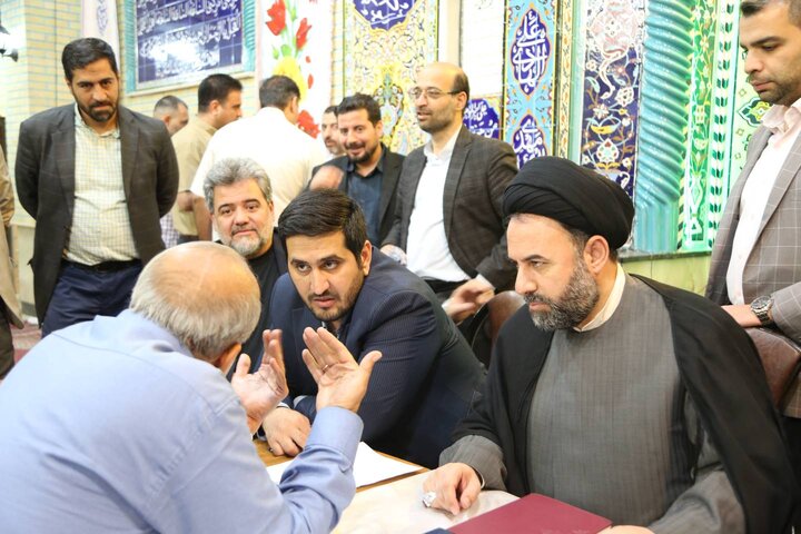 پنجمین نشست مجمع مشورتی و تخصصی محلات شهر تهران در منطقه ۱۰ برگزار شد 
