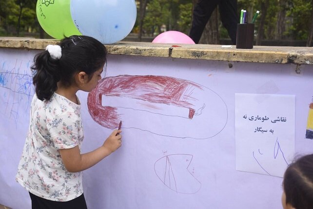 از تشکیل حلقه اعتراض کودکان تا نقاشی طوماری در منطقه ۱۴