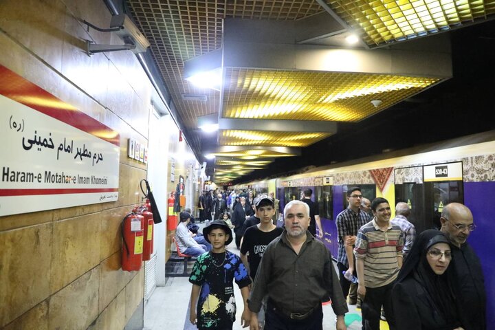 جابه‌جایی بیش از  230 هزار نفر در سالروز ارتحال حضرت امام (ره) با مترو