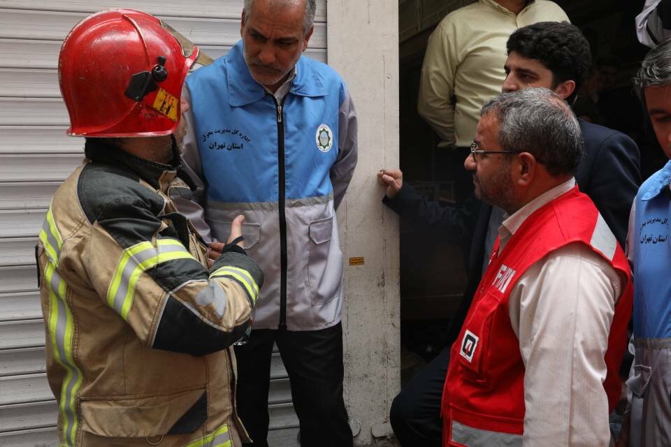 بنویسید آتشنشان؛ بخوانید، جانفشان