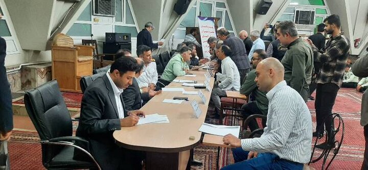 دیدار مردمی شهردار منطقه ۷ و سرپرست دادسرای ناحیه ۶ با شهروندان منطقه