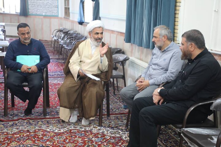 اجرای برنامه های فرهنگی برای شهروندان با استفاده از ظرفیت های مساجد