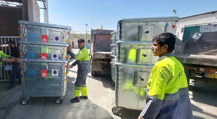 اجرای طرح تعویض مخازن مکانیزه فرسوده در منطقه۲۰