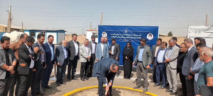 آغاز عملیات اجرایی احداث فاز دوم مرکز خرید و فروش پرندگان زینتی خلیج‌فارس/ بهره‌برداری از پروژه طی ۶ ماه