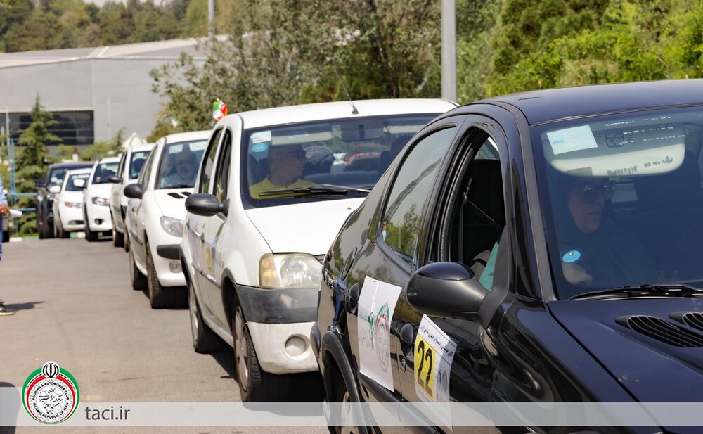 رالی خانوادگی بازنشستگان در اراضی عباسآباد +عکس