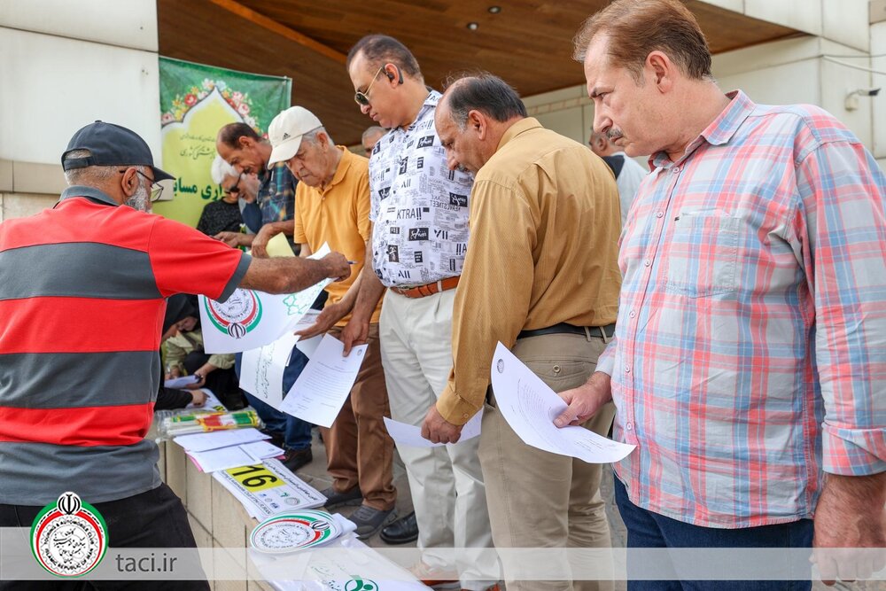 رالی خانوادگی بازنشستگان در اراضی عباسآباد +عکس