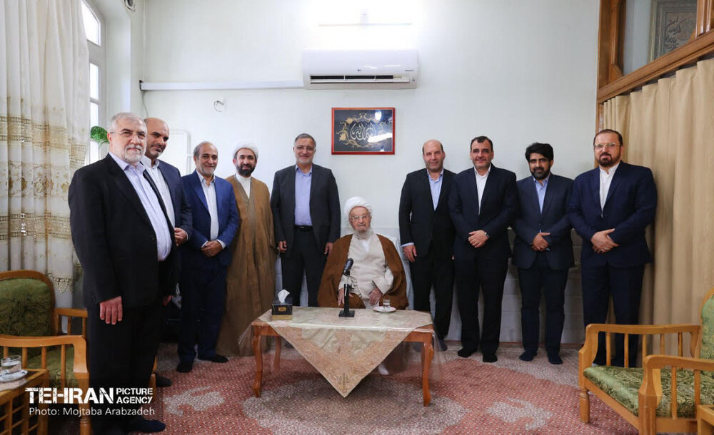 سفر دو روزه شهردار پایتخت به قم چگونه گذشت؟/ از دیدار با مراجع تقلید تا گفتگو پیرامون گرههای کلیدی تهران