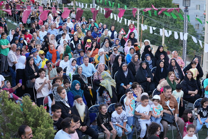 چهارمین جشنواره شاتوت سولقان در حریم منطقه پنج افتتاح شد
