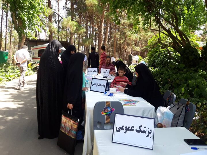 برپائی نمایشگاه "چهار فصل زندگی" در منطقه ۱۳