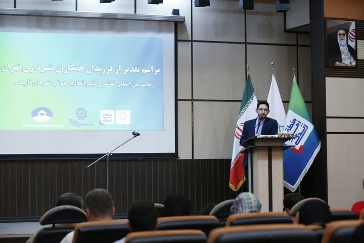 از چنار کهنسال یکه باغ تا توتستانها و باغات خرمالوی کن، سوژه عکاسی هنرمندان