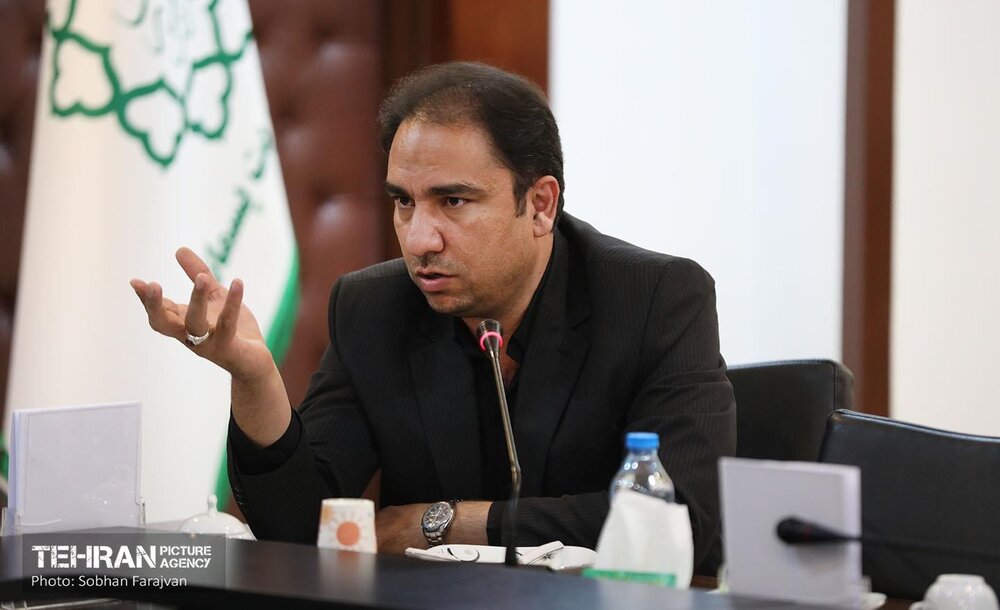 چمران از بدهی ۴۰ هزار میلیارد تومانی دولت به شهرداری خبر داد / سروری: حجم پروژههای «امیدوافتخار» بیشتر از توان رسانههاست