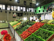محله سعادت آباد صاحب بازار میوه و تره بار جدید می شود