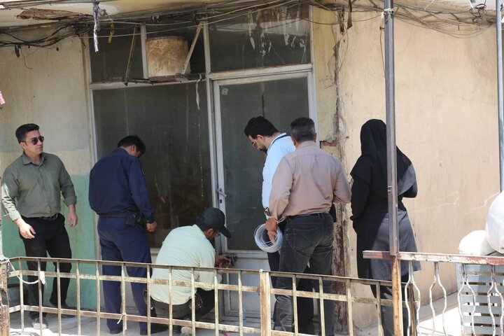 ۵۸ واحد تجاری نا ایمن پاساژ زنجانی در منطقه ۱۹ پلمب شد