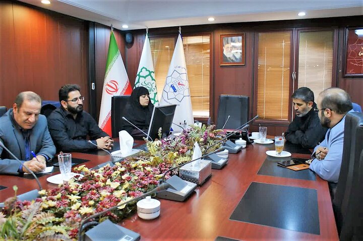 نشست مشترک ستاد معاینه فنی خودروهای تهران و شرکت حامیان تدبیر و توسعه